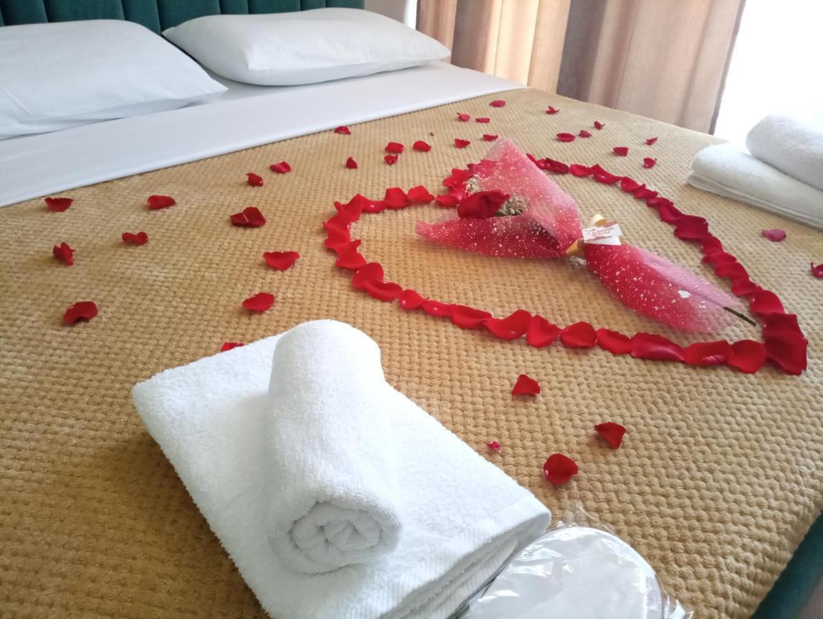Trea Accomodations - Suite Lungomare Avlonya Dış mekan fotoğraf