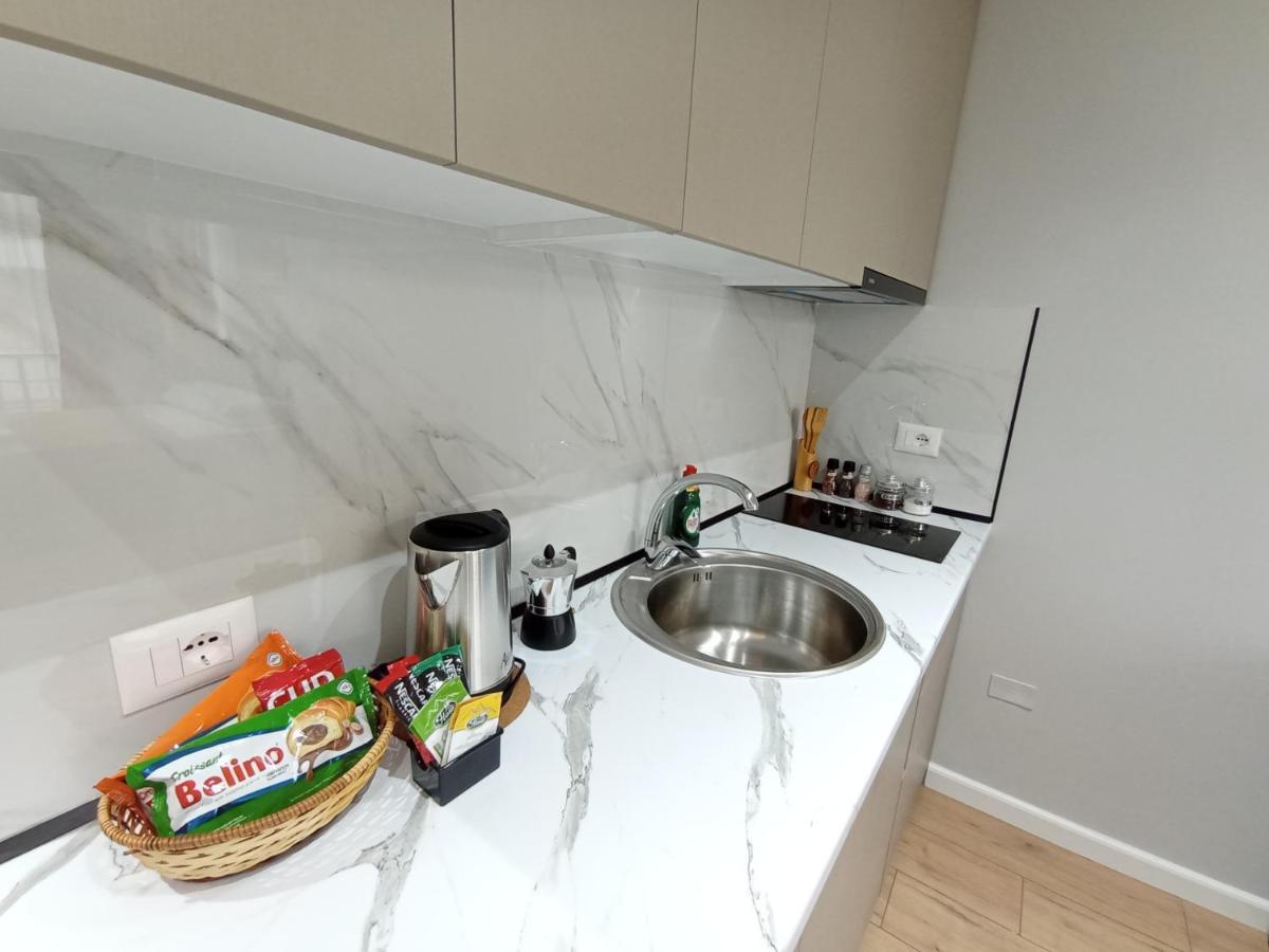 Trea Accomodations - Suite Lungomare Avlonya Dış mekan fotoğraf