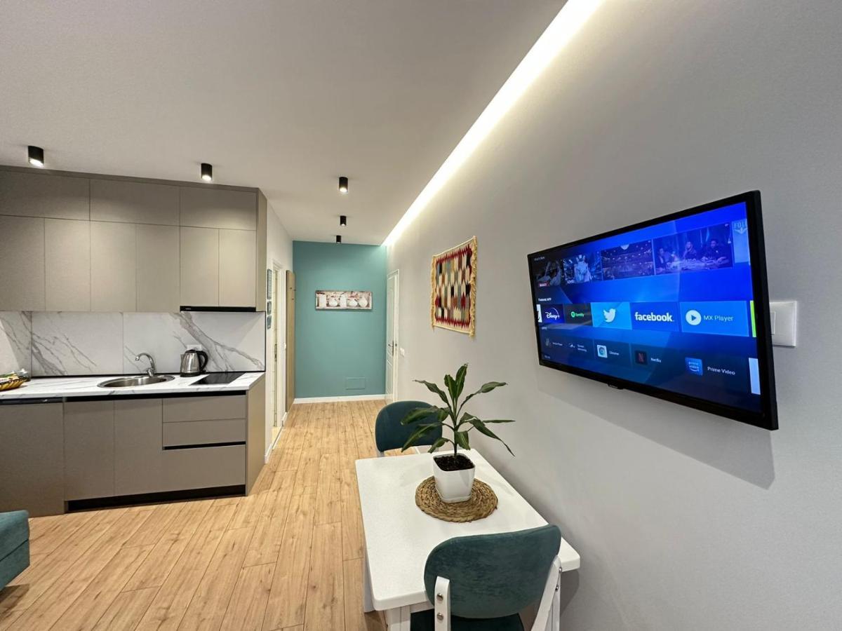 Trea Accomodations - Suite Lungomare Avlonya Dış mekan fotoğraf
