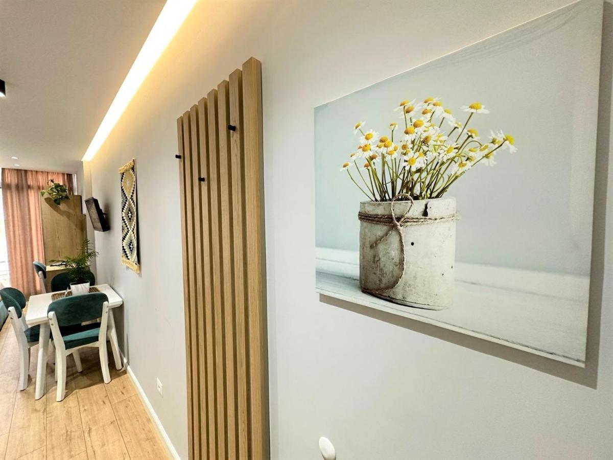 Trea Accomodations - Suite Lungomare Avlonya Dış mekan fotoğraf
